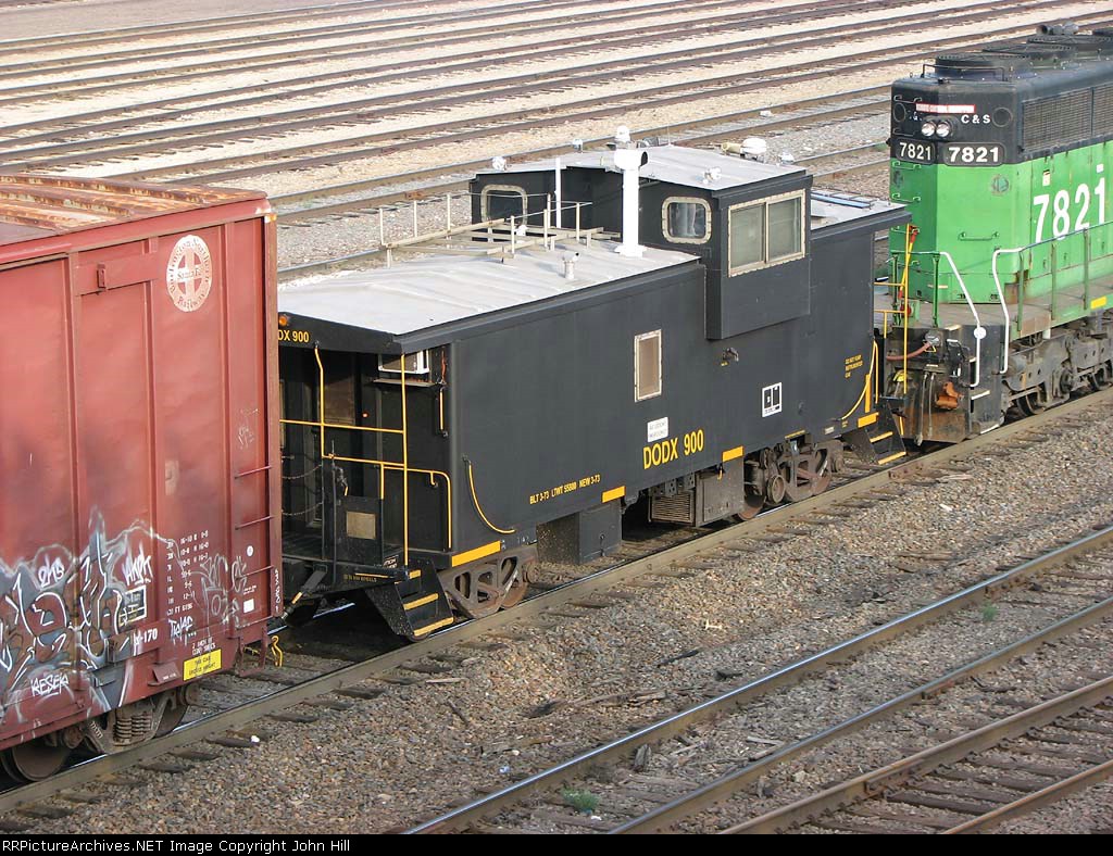070815019 DODX 900 at BNSF Northtown Yard