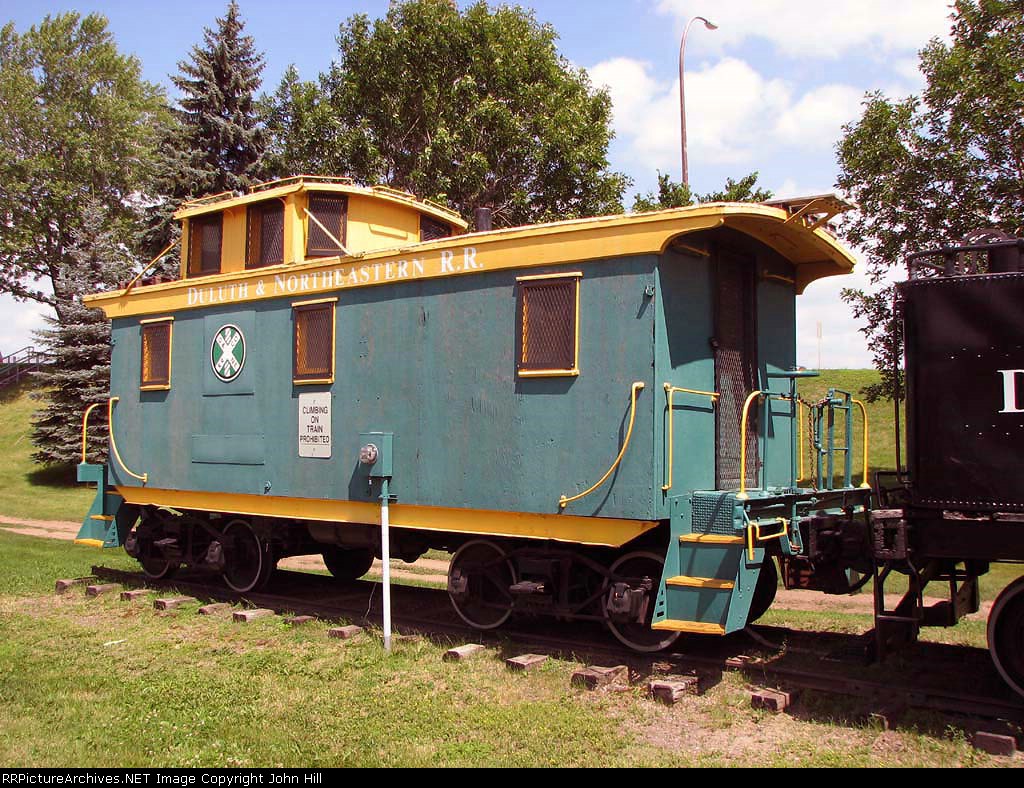 080730005 D&NE Caboose #07