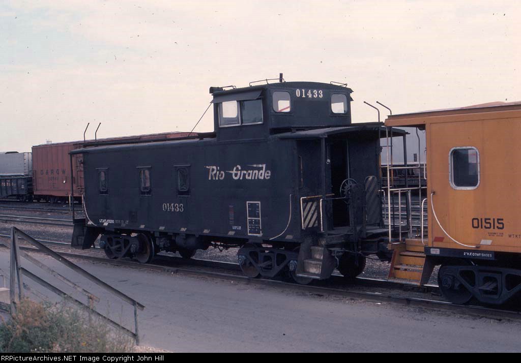 1118-28 DRGW 01433 in North Yard