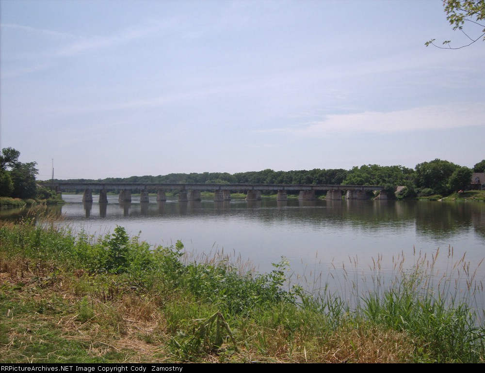 BNSF Bridges over the Kankakee River