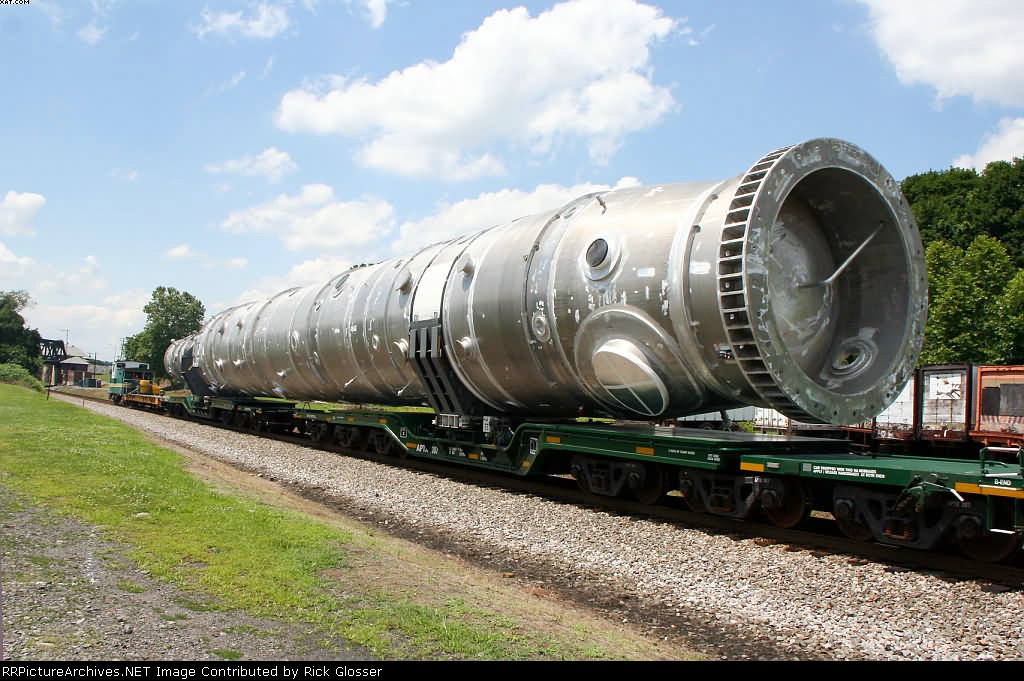 Large Air Products Heat Exchanger move on LE line 