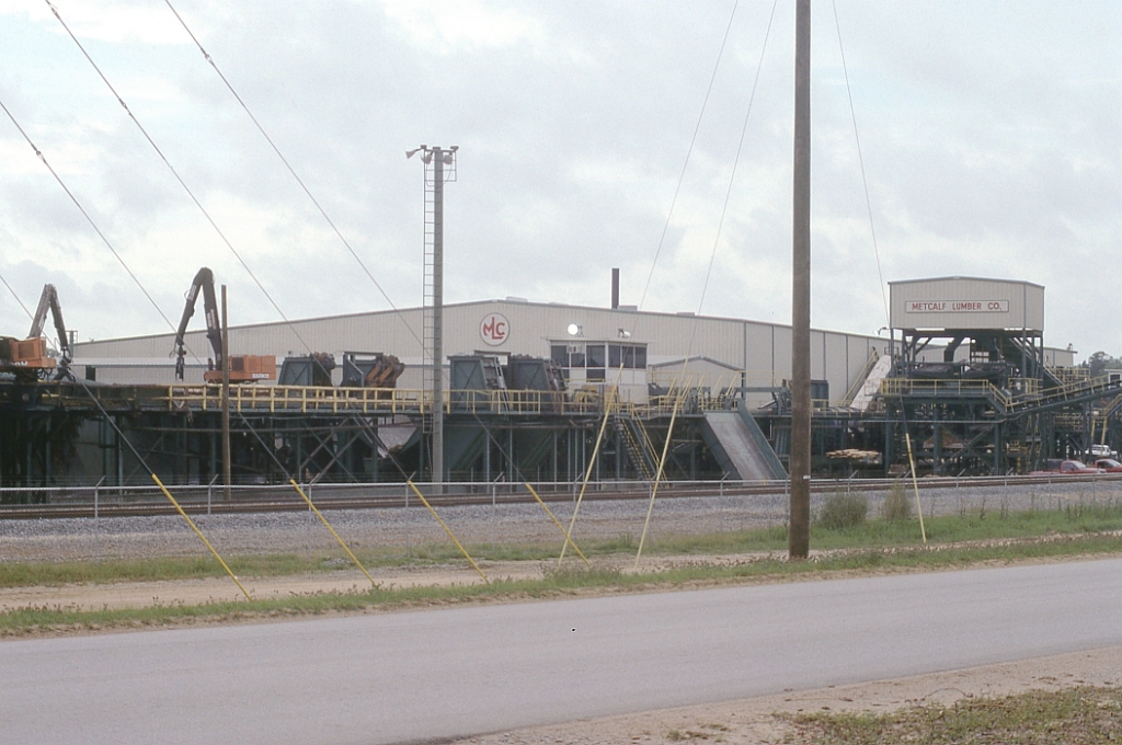 MLC debarker and chipper