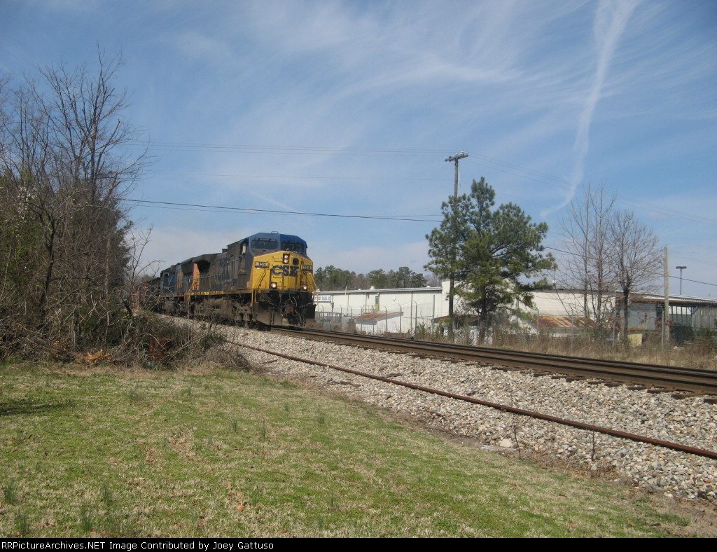 CSXT loaded coal