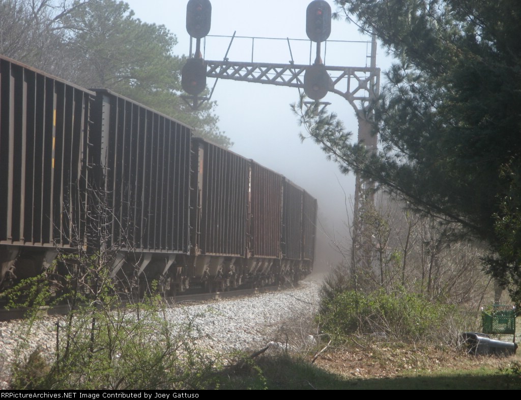 CSXT loaded coal