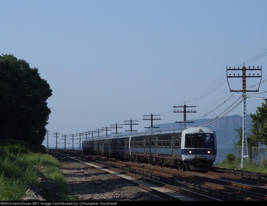 mutts looking old school