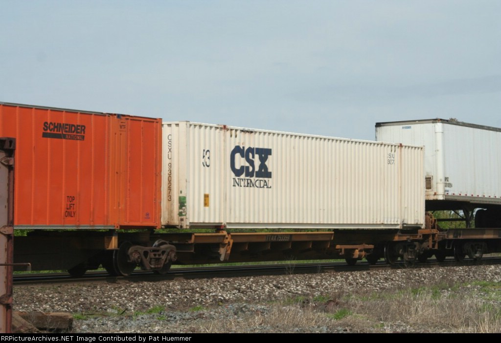 CSXU 930273