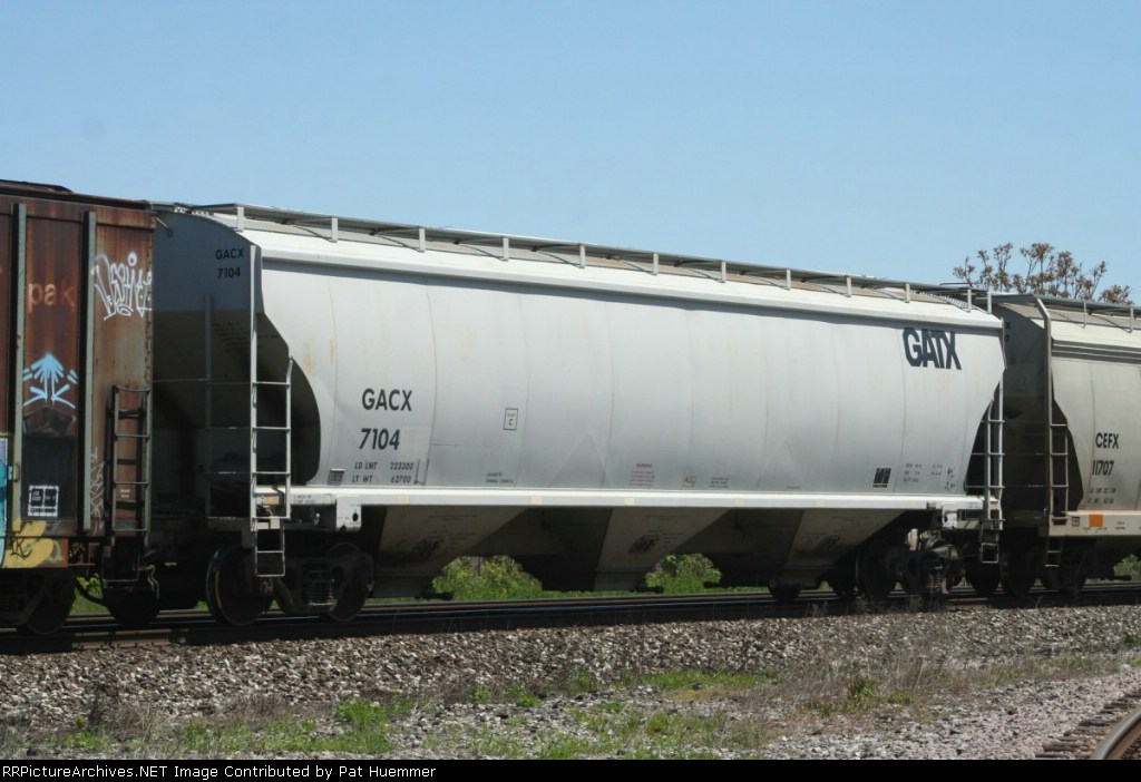GACX 7104