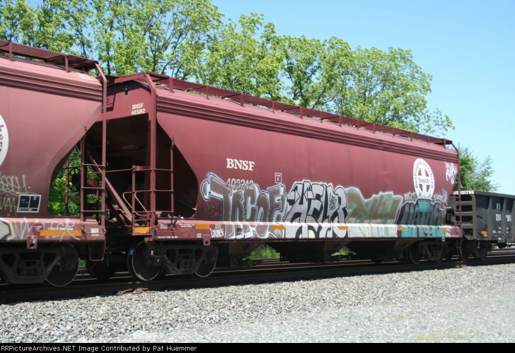 BNSF 403242