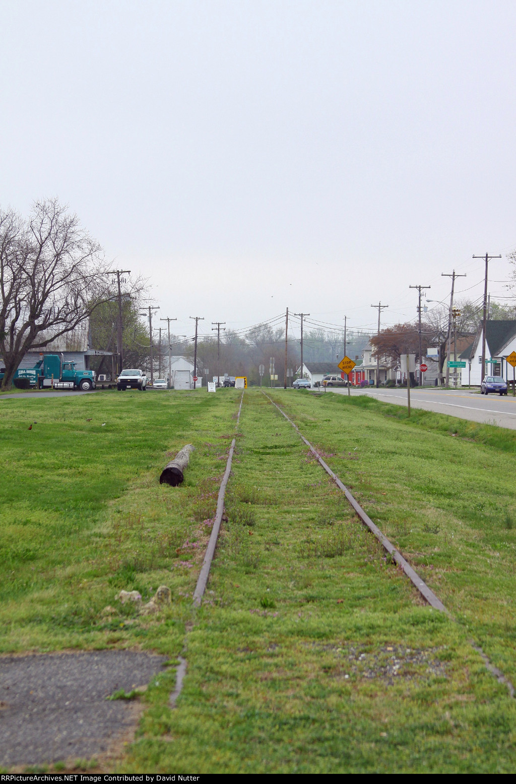 Abandoned track 2 (Head south)