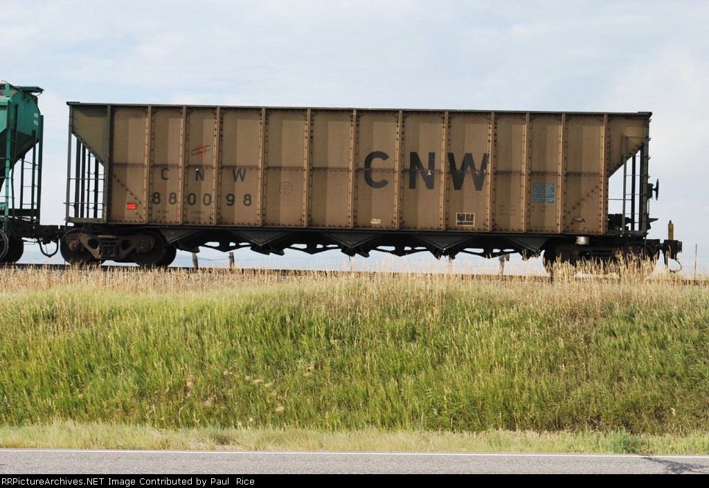 CNW 880098