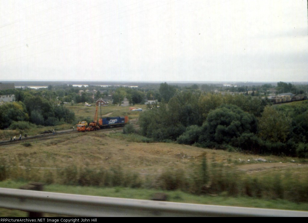 1217-10 Unidentified DW&P RS11 derailed at West Duluth Yard