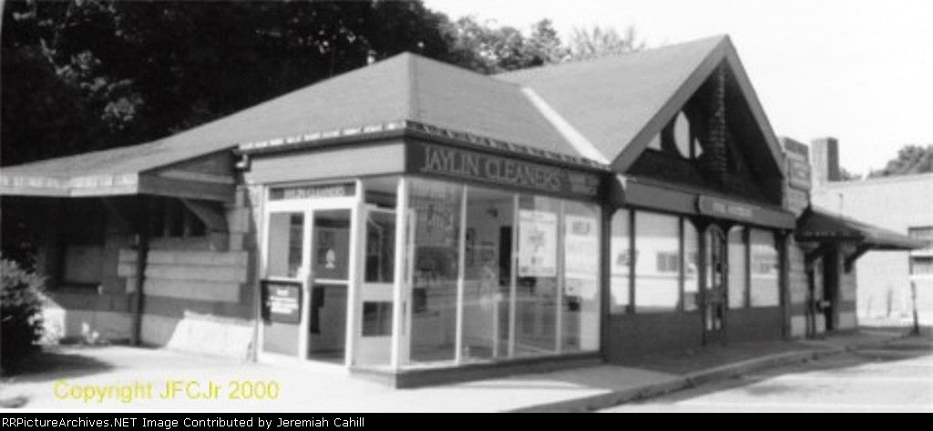 Wellesley Hills Railroad Station