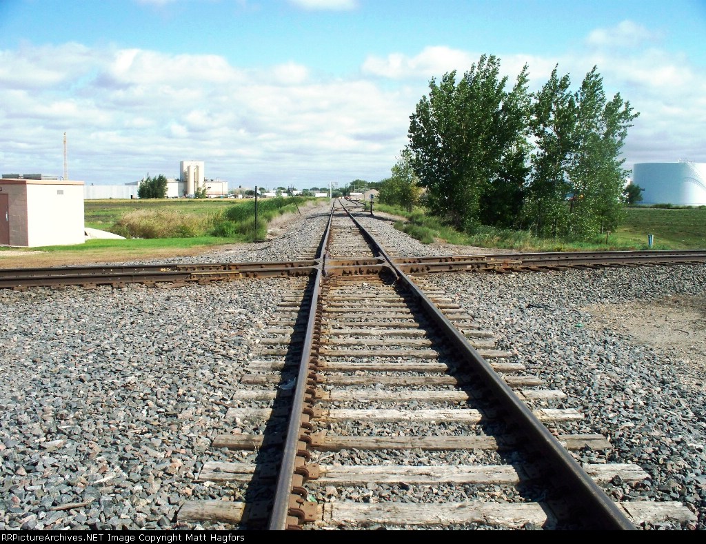 East on the Northern Pacific's Pembina Line