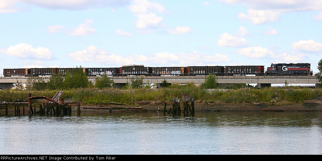 Pan Am La-1 in Somerville/Everett, MA