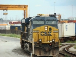 CSX intermodal train ready to leave Bedford Pk