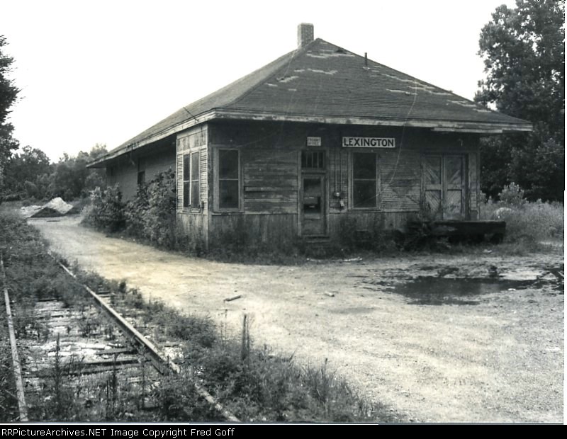 ILLINOIS CENTRAL DEPOT