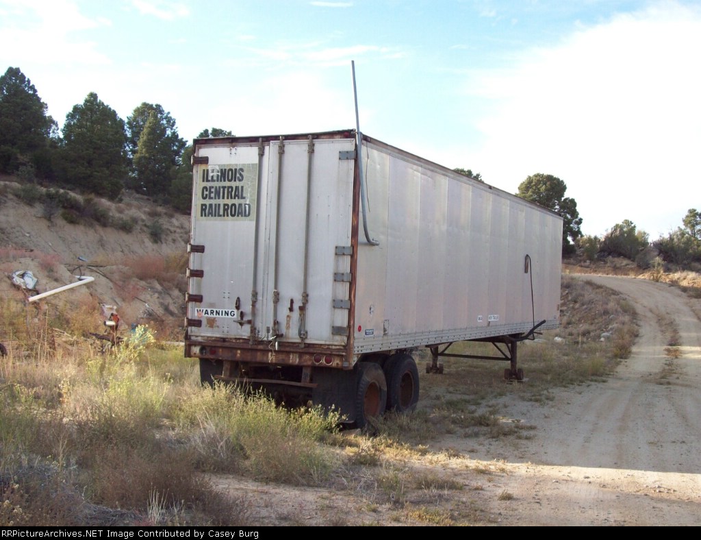 Illinois Central Trailer