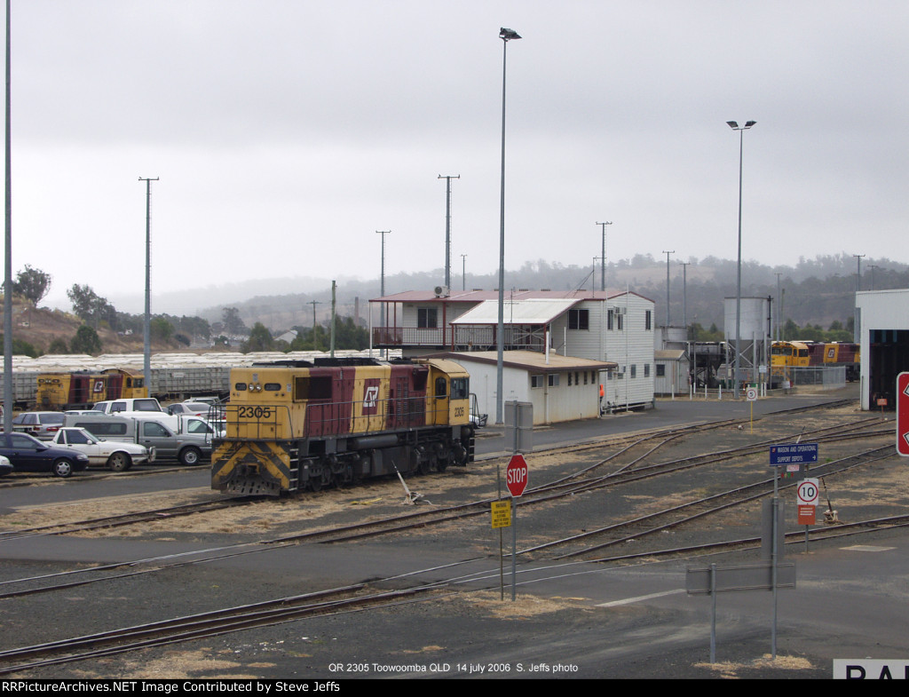 QR 2305