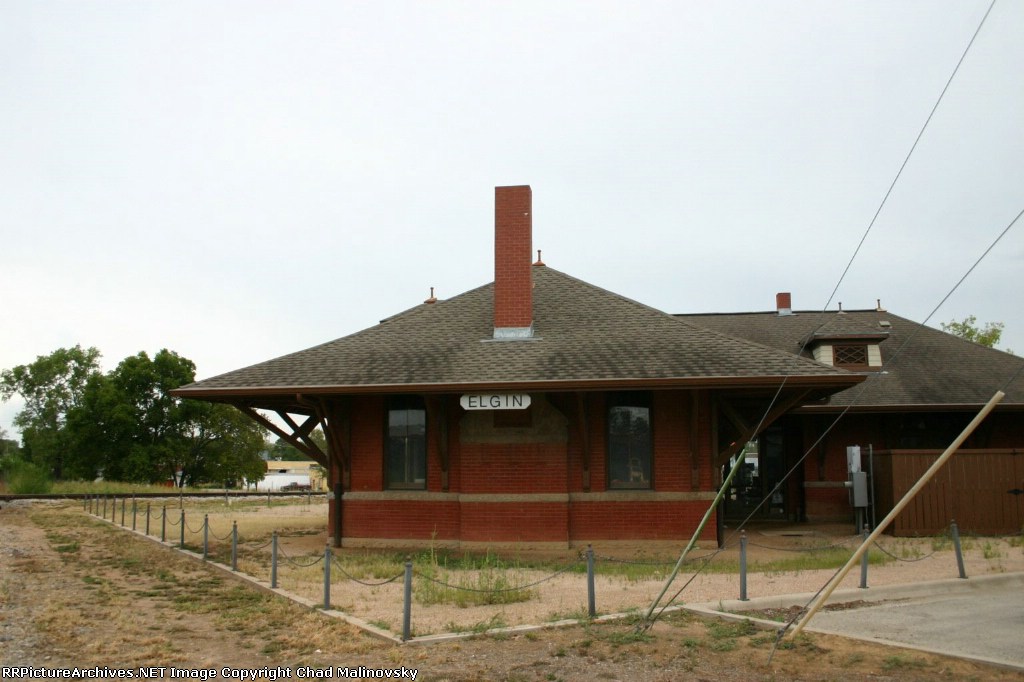 Depot at the MKT-SP crossing