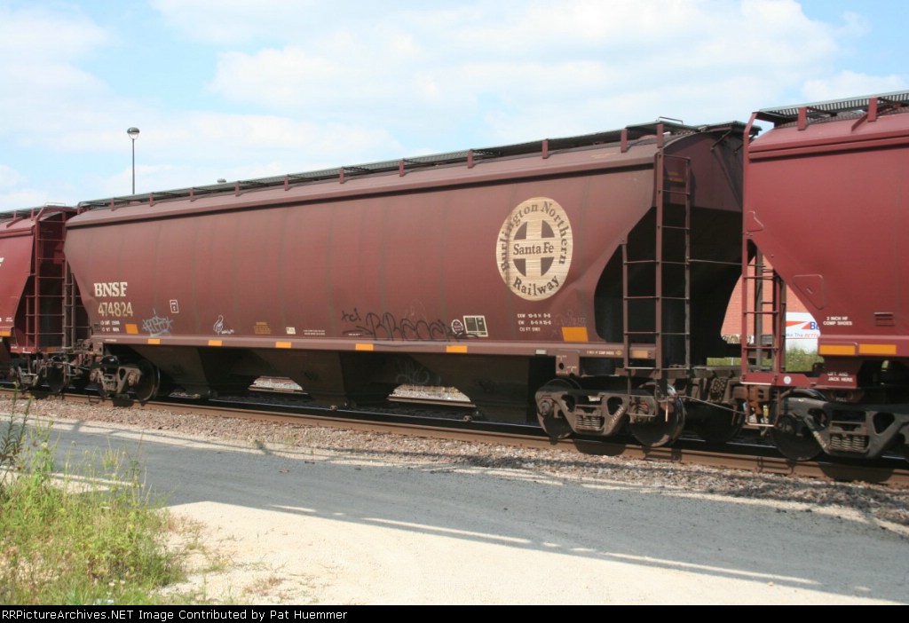 BNSF 474824