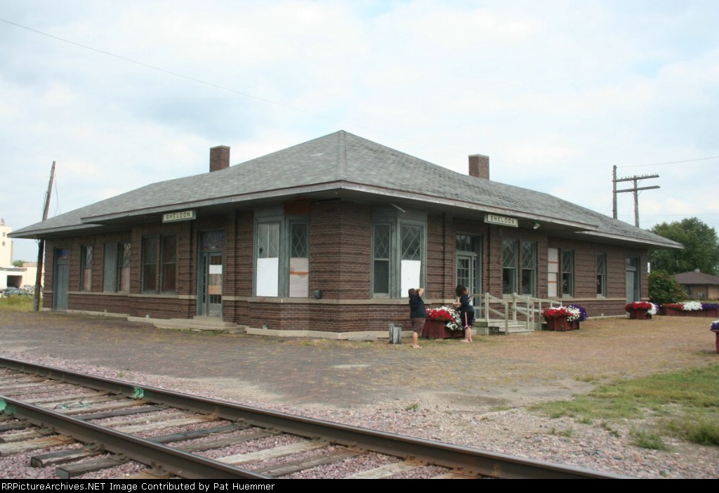 Chubby girls messing with the flowers