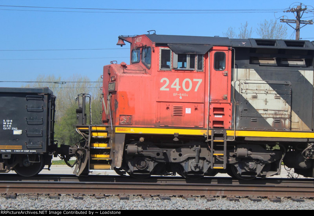 CN 2407