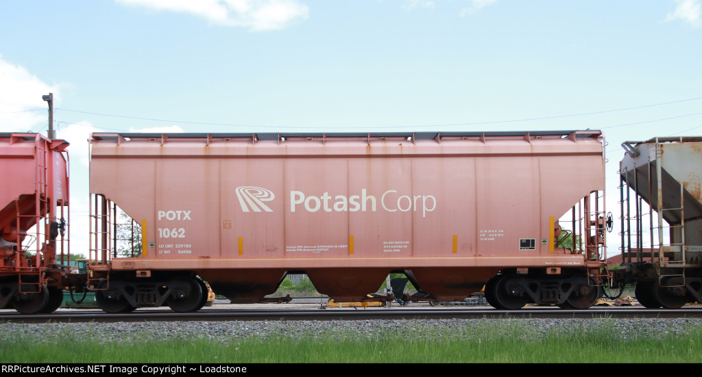 POTX 1062