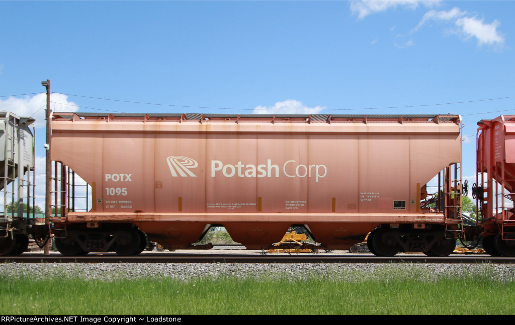 POTX 1095