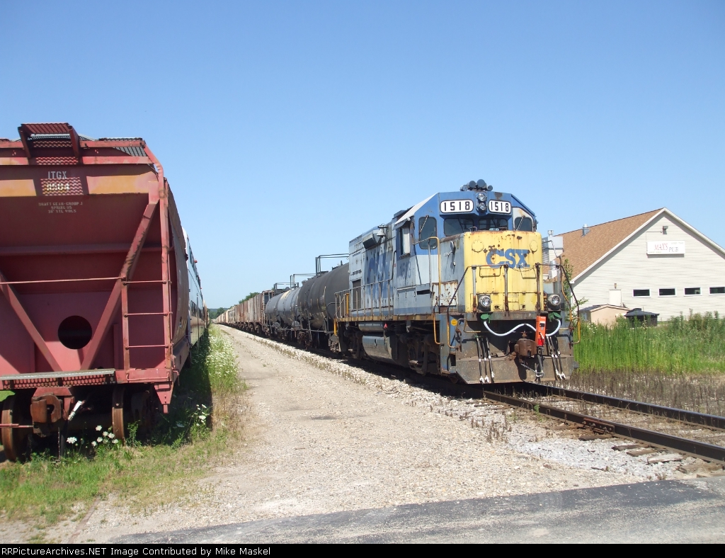 CSX 1518