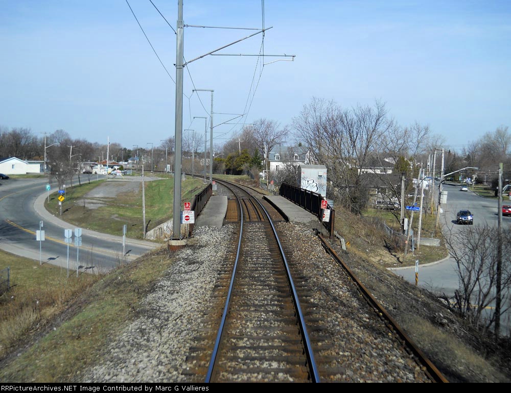 AMT Ste. Dorothee bridge