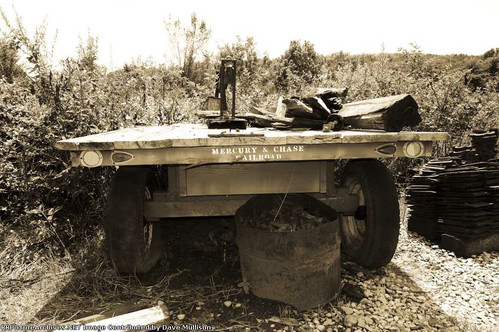 Cart at North Alabama Railroad Museum