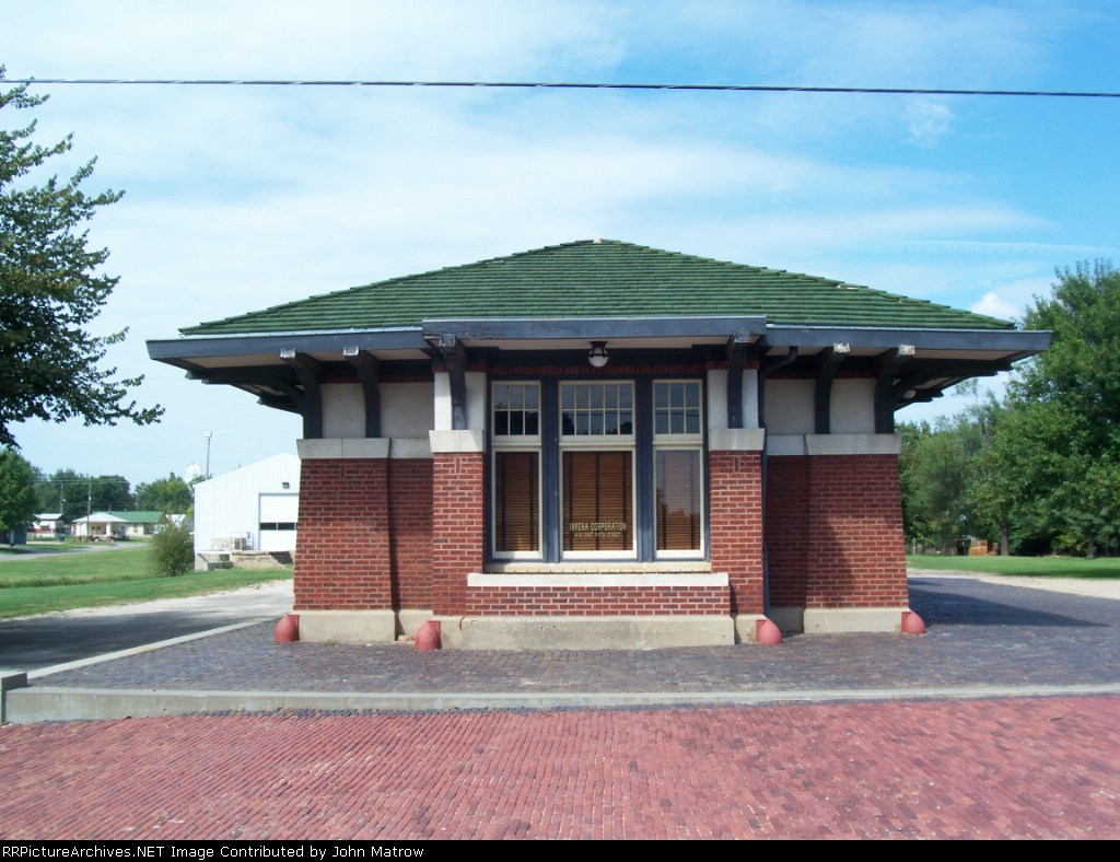 Former ATSF depot