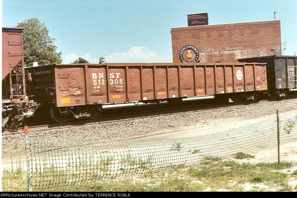 BNSF gondola