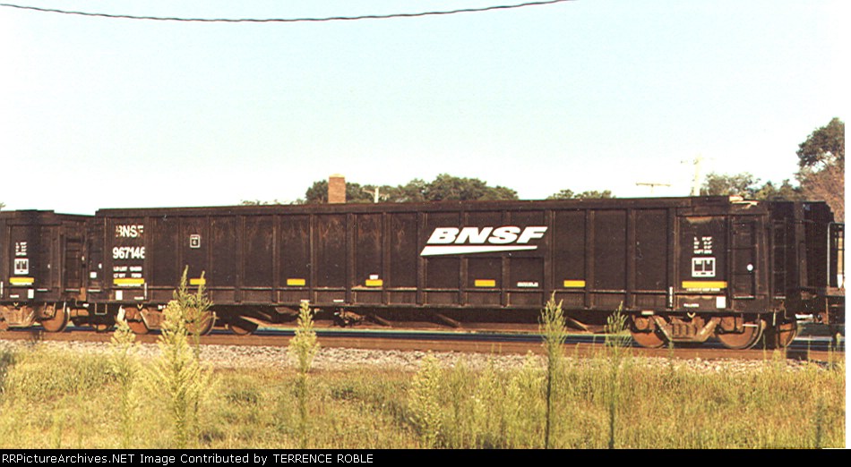 BNSF MofW bondola