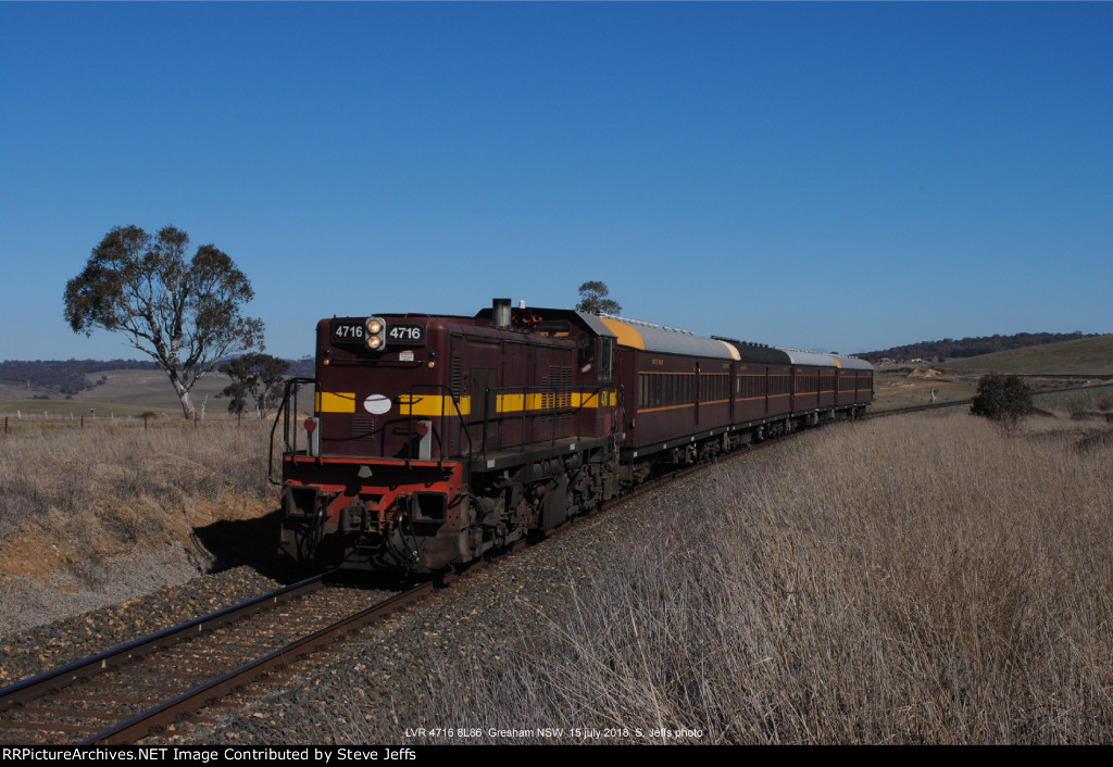 LVR 4716 8L86 at Gresham