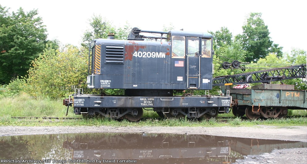 ST 40209MW
