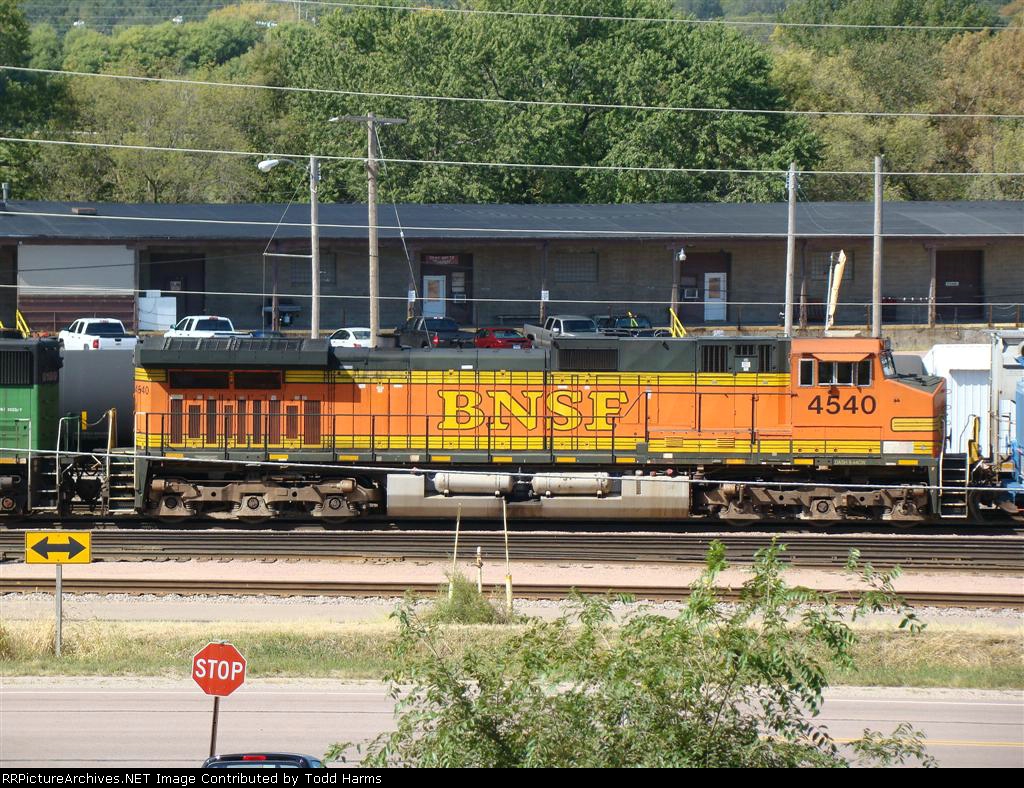 BNSF 4540