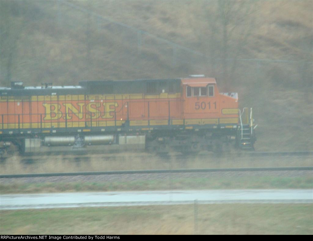 BNSF 5011