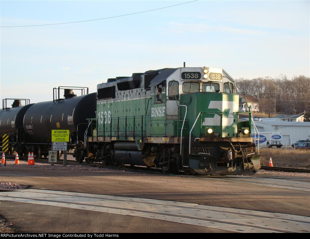 BNSF 1538