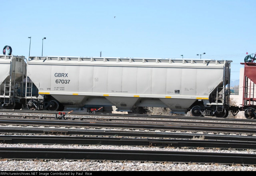GBRX 67037