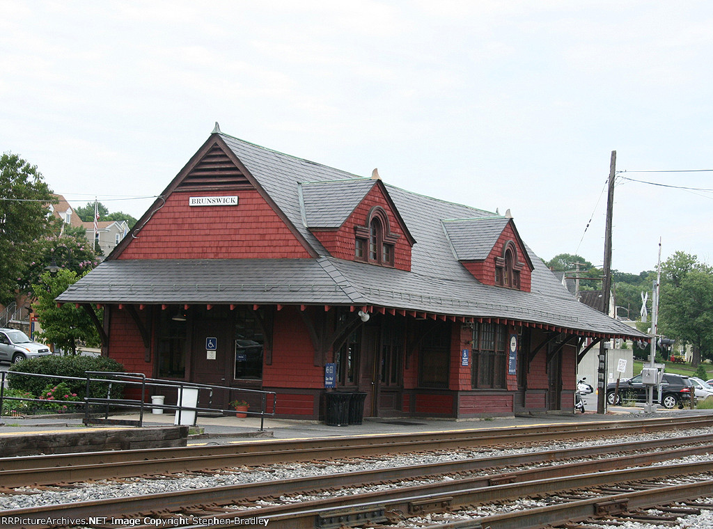 Ex-B&O station