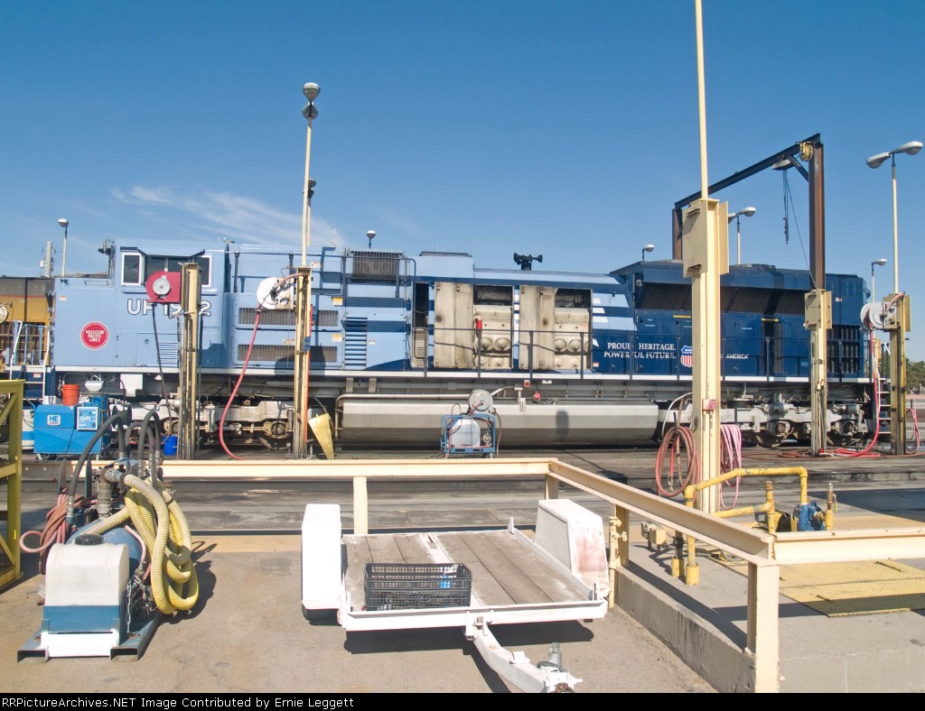 UP 1982 with doors open 