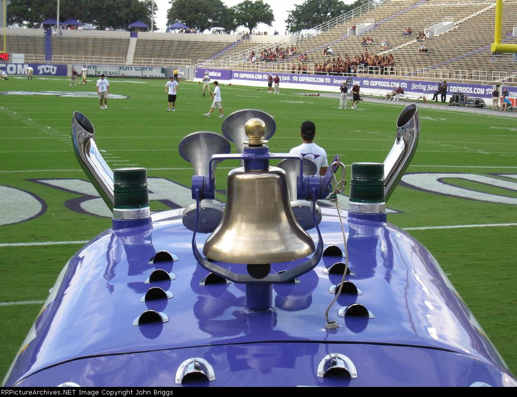 BNSF FrogHorn at TCU