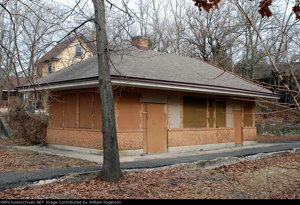 Former Pennsylvania - Reading Seashore Lines (PRSL) Passenger Station