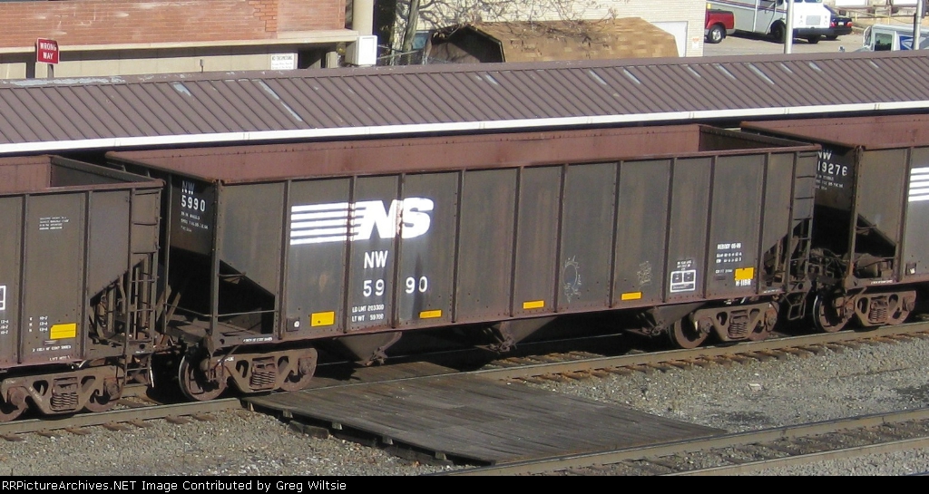 NW 5990