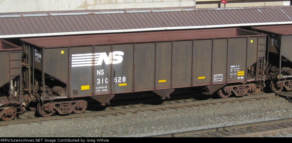 NS 310628