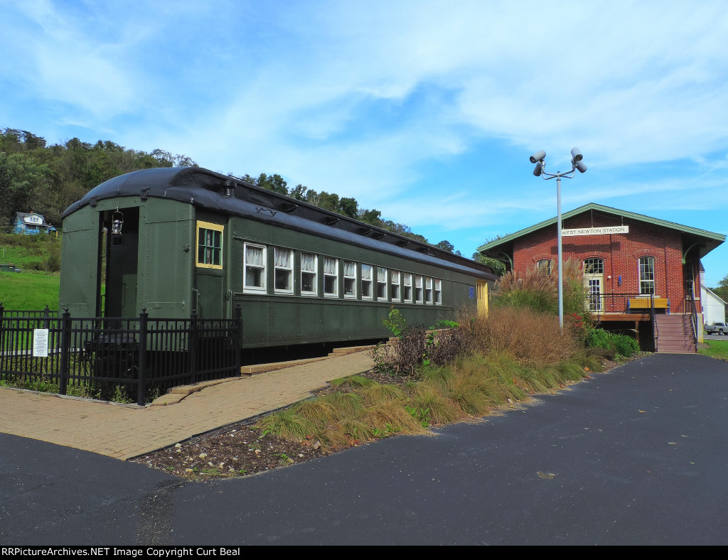Restored P&LE Combine Passenger Baggge Car West Newton (1)
