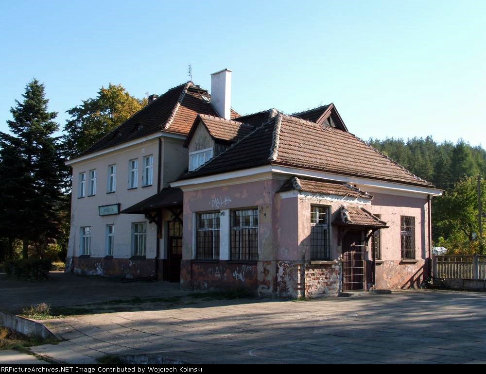The station building