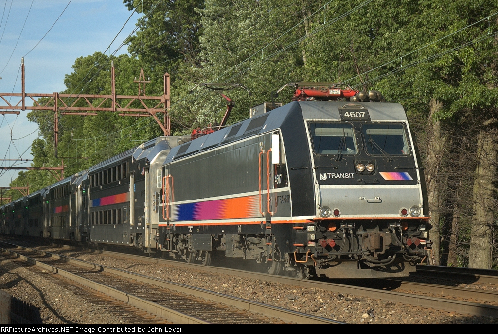 NJT ALP46 and multilevel consist is bound for Dover