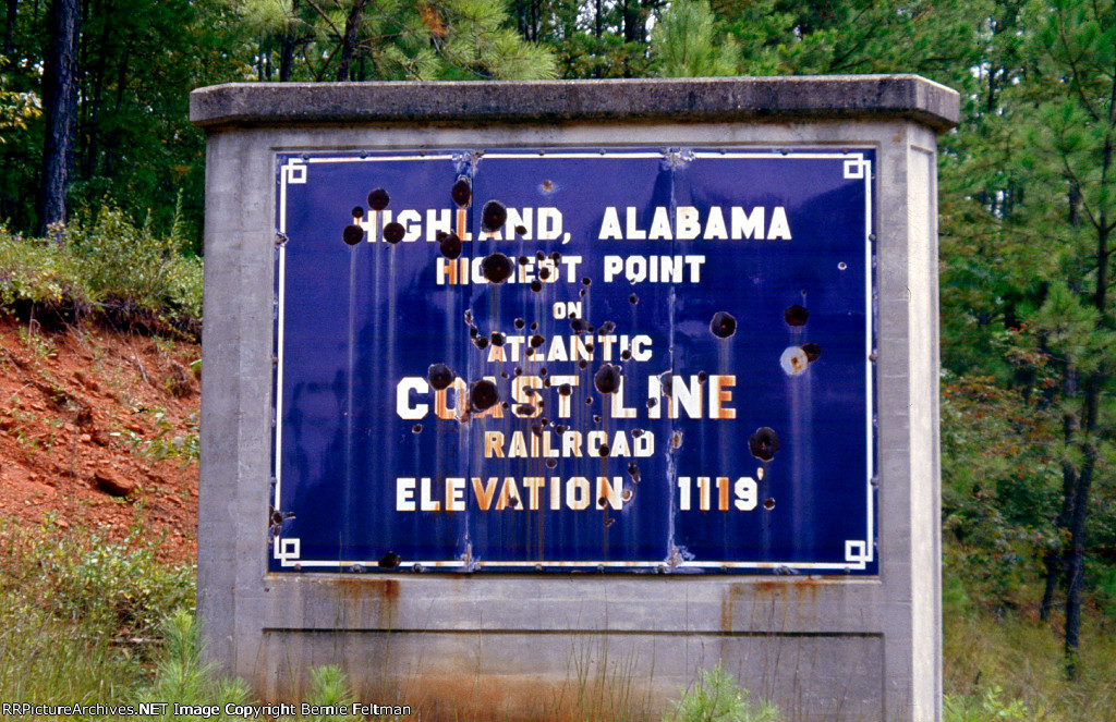 Atlantic Coast Line "Highest Point" marker 